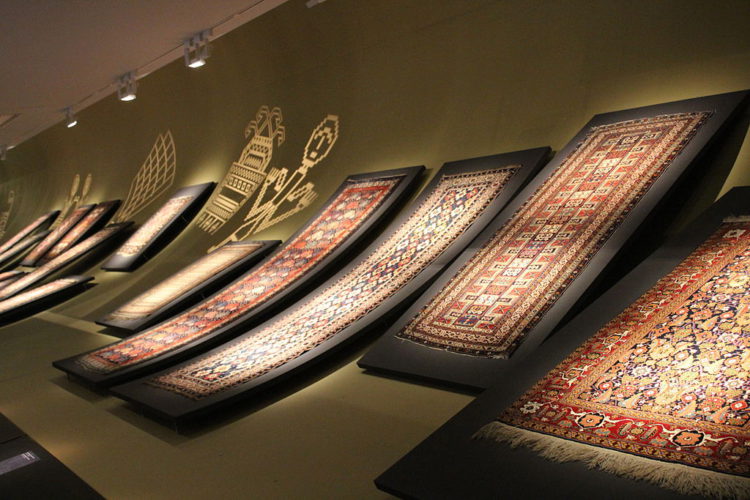 Sehenswürdigkeiten Aserbaidschans - Aserbaidschanisches Teppichmuseum