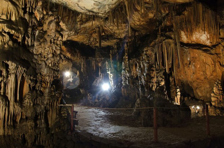 Sightseeing in Croatia - Vranjak Cave