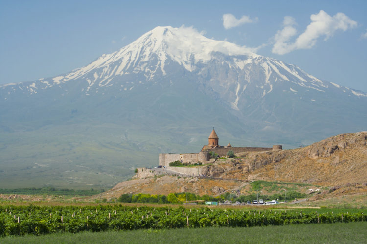 Sightseeing in Armenia - Mount Ararat
