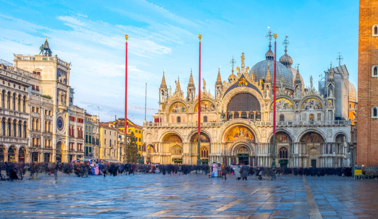 Attractions in Italy - St. Mark's Cathedral