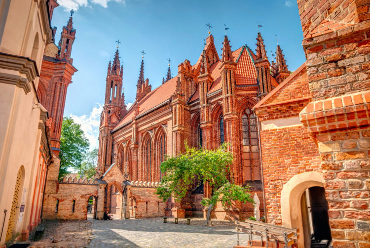 What to see in Lithuania - Saint Anne's Church and Bernardine Church