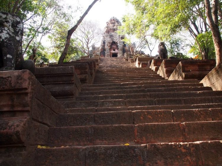 Wat Banan temple in Battambang - Cambodia attractions
