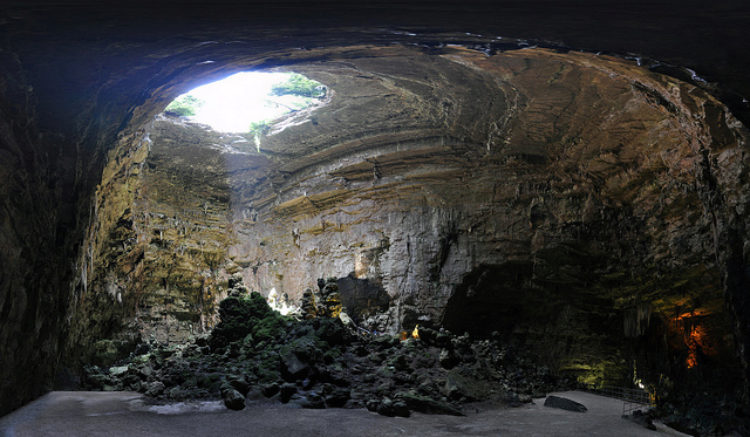 Grotte di Castellana Karst Cave in Bari