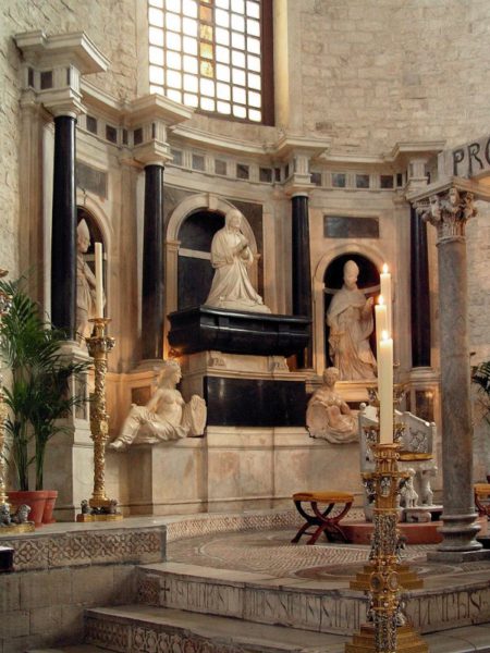 Tomb of the Queen of Poland, Bona Sforza, in the Basilica of S. Nicholas, Bari, Italy