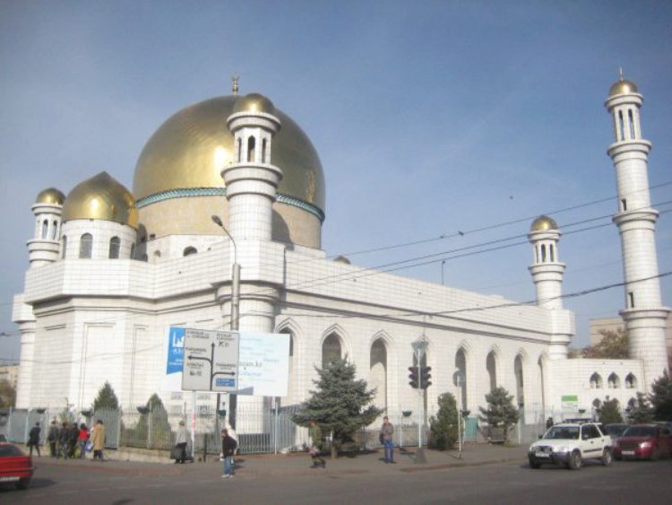 Sights of Alma-Ata - Central Mosque