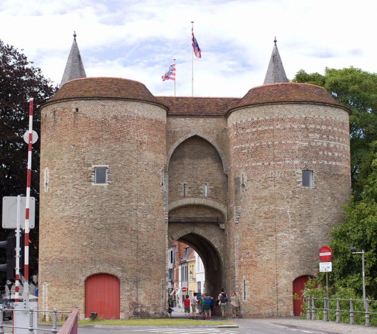 Gentpoort Gate in Bruges - Bruges attractions