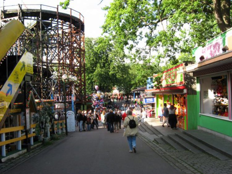 Direhavsbakken amusement park in Copenhagen - attractions in Copenhagen, Denmark