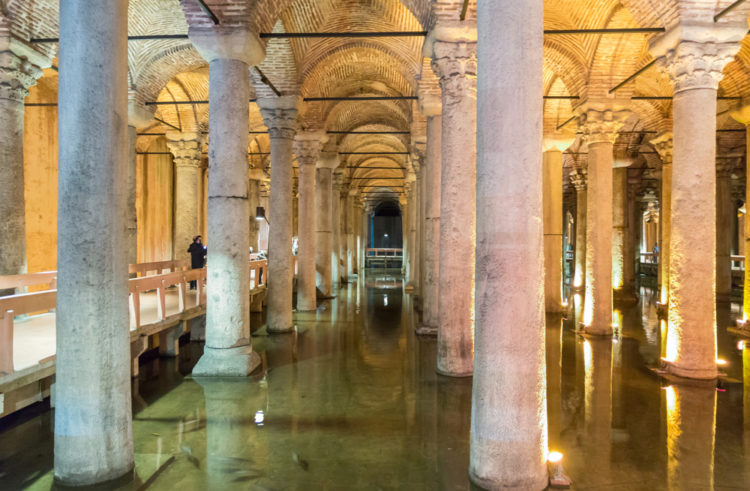 Underground Basilica Cistern in Istanbul - attractions in Istanbul, Turkey