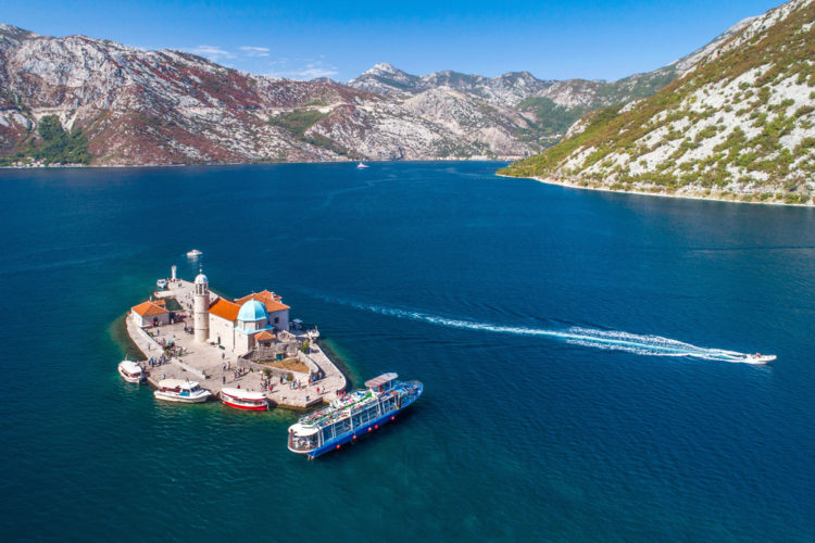 Island of Gospa od Skrpela - attractions of Montenegro