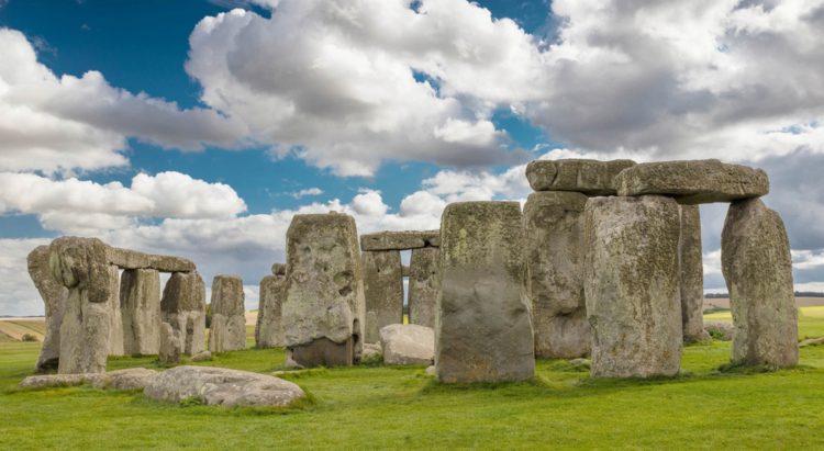 Stonehenge - England's landmarks