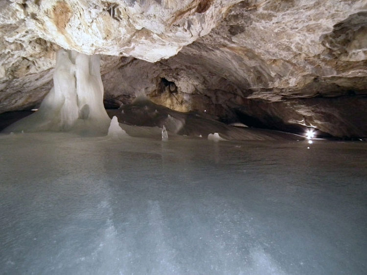 Dobsinska ice cave - attractions in Slovakia