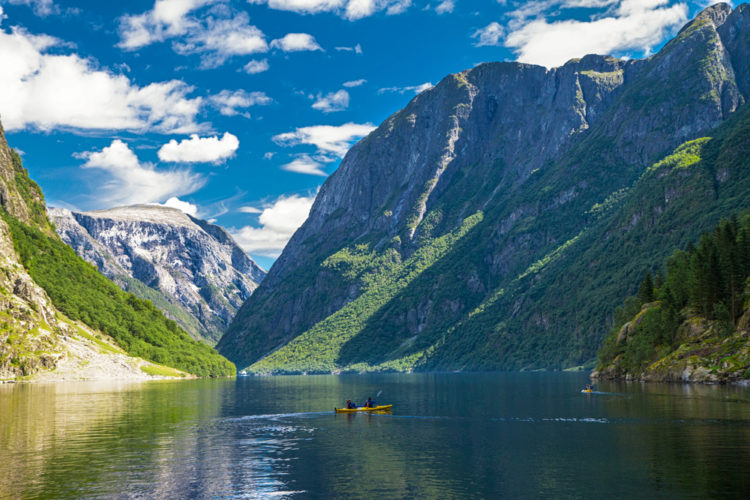Noroyfjord - Sightseeing in Norway