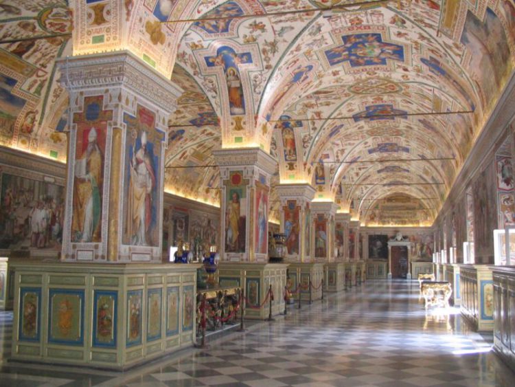 Vatican Apostolic Library - Vatican attractions