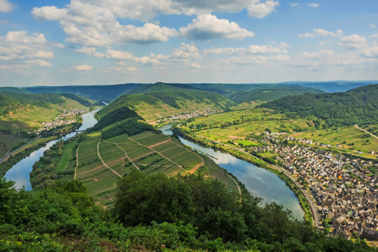 The Moselle River Valley - Luxembourg Landmarks