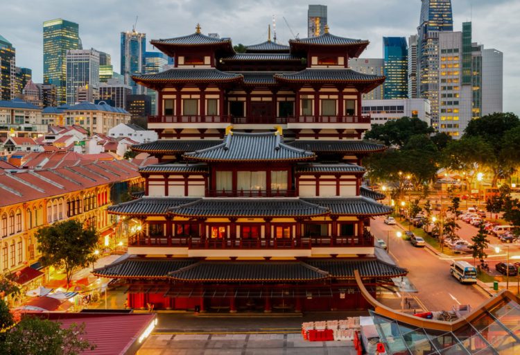 Buddha's Tooth Shrine Temple and Museum - Attractions in Singapore
