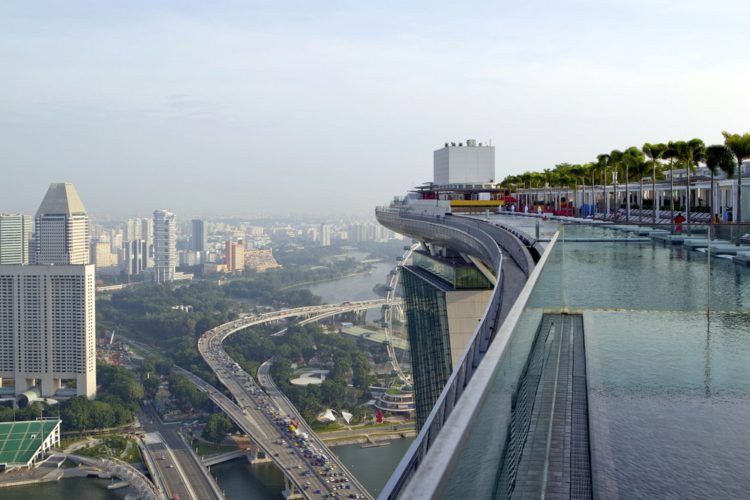 Marina Bay Sands Hotel Viewpoint - What to see in Singapore