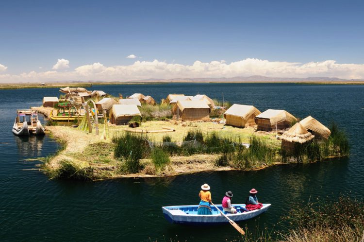 Floating Uros Islands - attractions in Peru