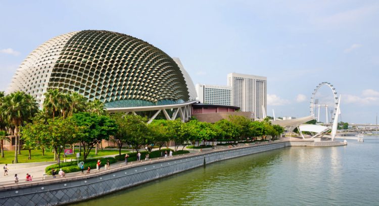 Esplanade Theatre - Singapore's landmarks