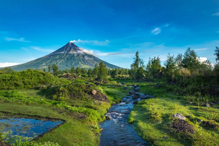 Mayon Volcano - Philippines Attractions