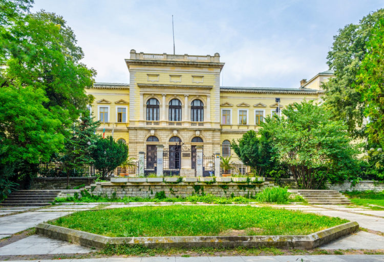 Archaeological Museum - Sights of Varna