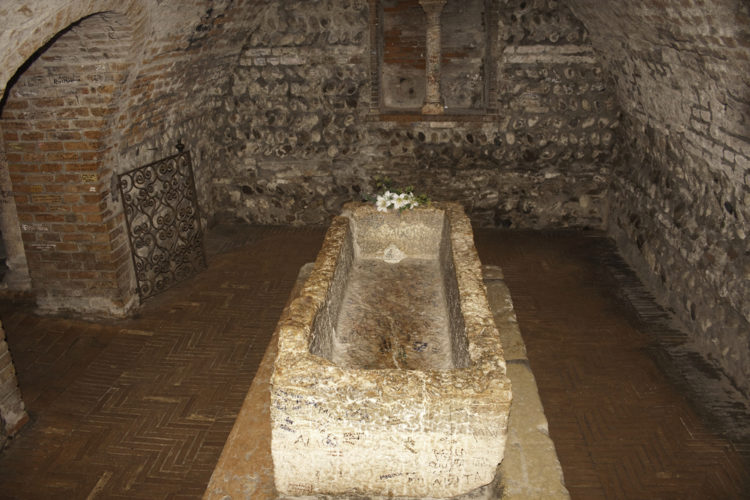 Juliet's Tomb - Sights of Verona