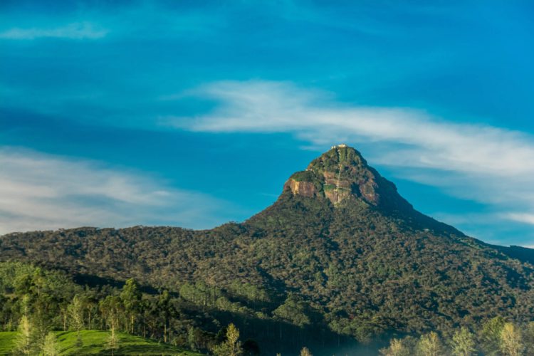 Adam's Peak - Sightseeing in Sri Lanka