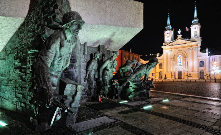 Monument to the Warsaw Uprising - Sights of Warsaw