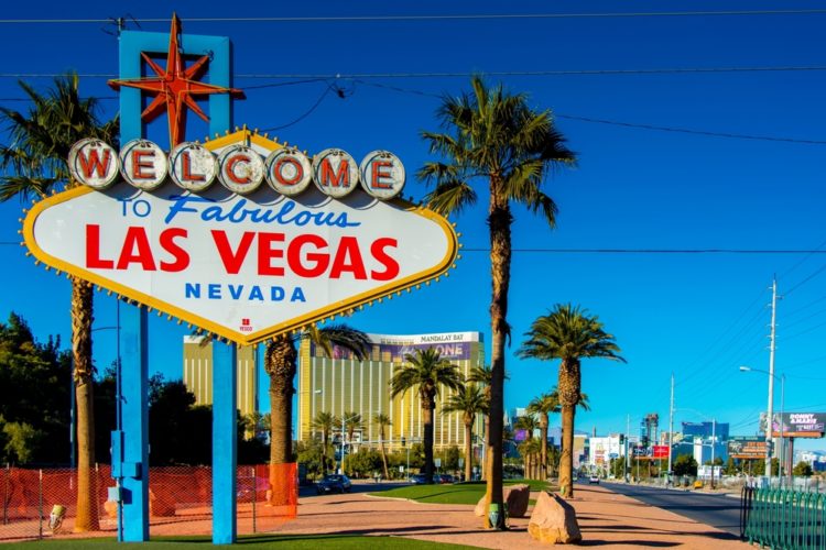 Welcome to Fabulous Las Vegas sign - Las Vegas attractions