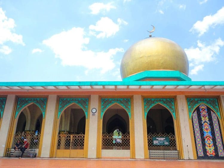 Masheed al-Dahab - Philippines landmarks