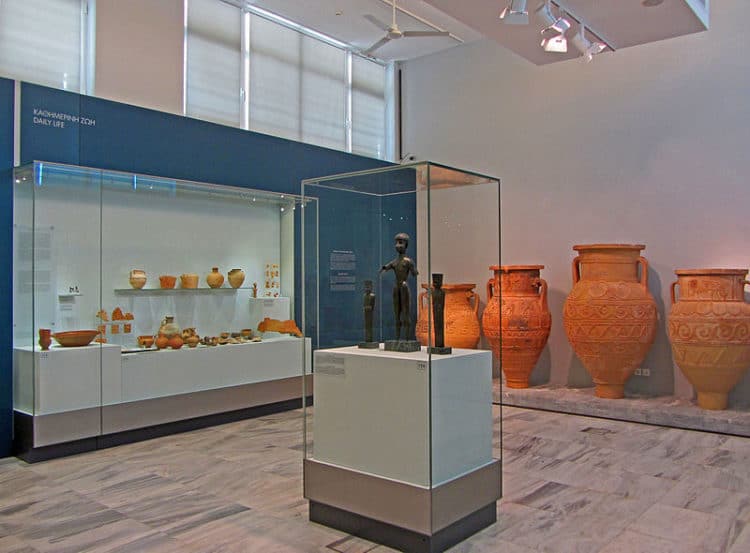 Archaeological Museum of Heraklion - Sites of Crete