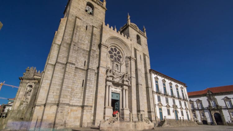 Porto Cathedral - Porto attractions