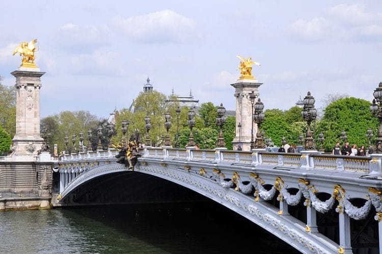 Pont Alexandre III - Paris landmarks