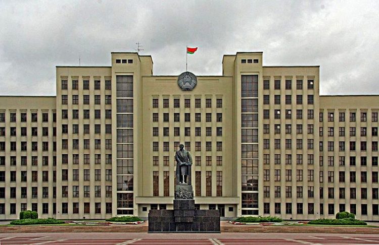 House of the Government of the Republic of Belarus - Sights of Minsk