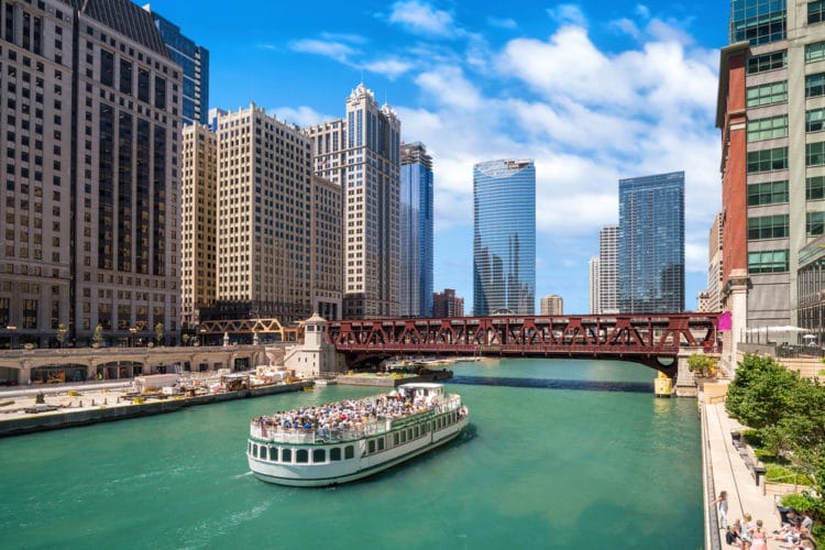 Chicago River - What to See in Chicago