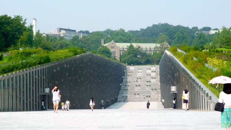 Ihwa Women's University - Seoul Landmarks