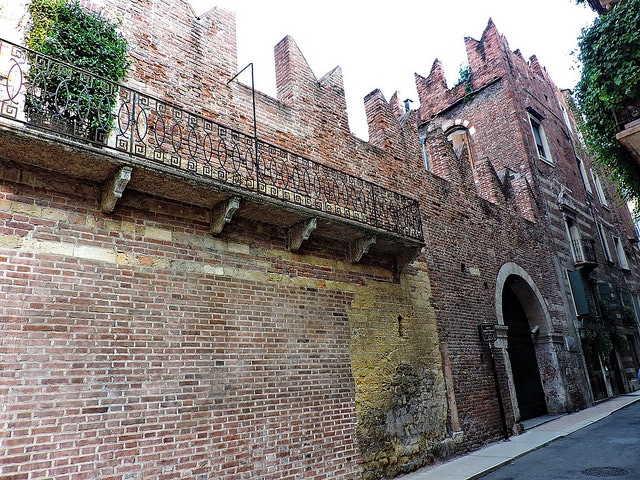 Romeo's House - Sights of Verona