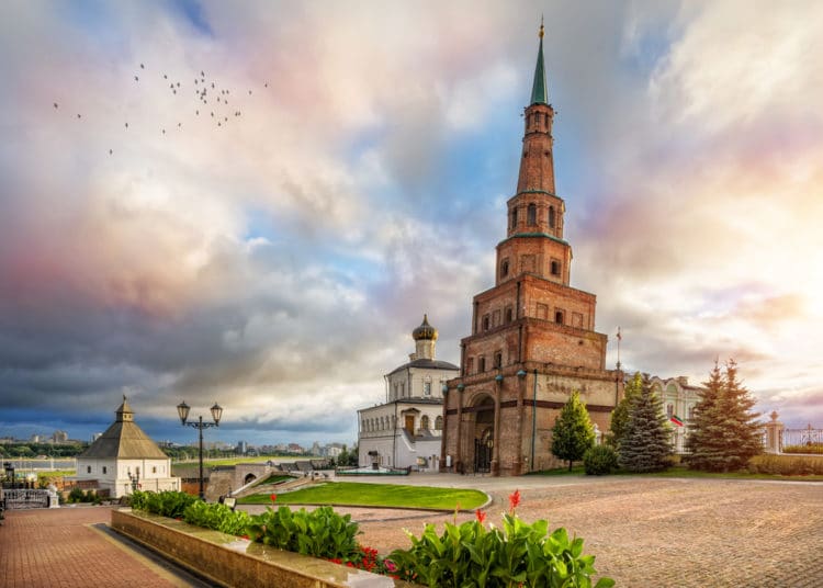 Suyumbike Tower - Kazan attractions