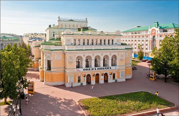 Nizhny Novgorod Drama Theater - Sights of Nizhny Novgorod