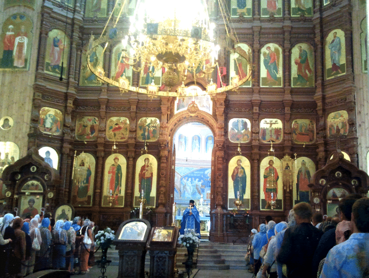 Alexander Nevsky Novoyarmarochny cathedral - sights of Nizhny Novgorod