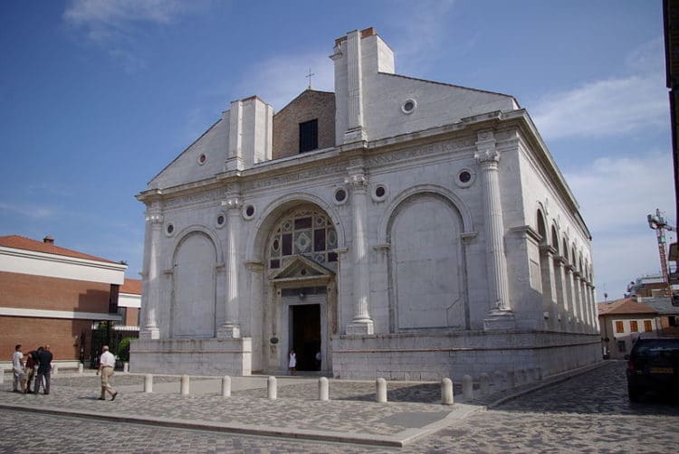 Tempio Malatestiano - Sights of Rimini