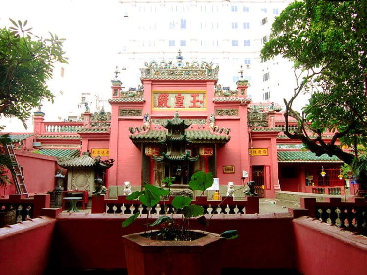 Jade Emperor Pagoda - Ho Chi Minh City attractions