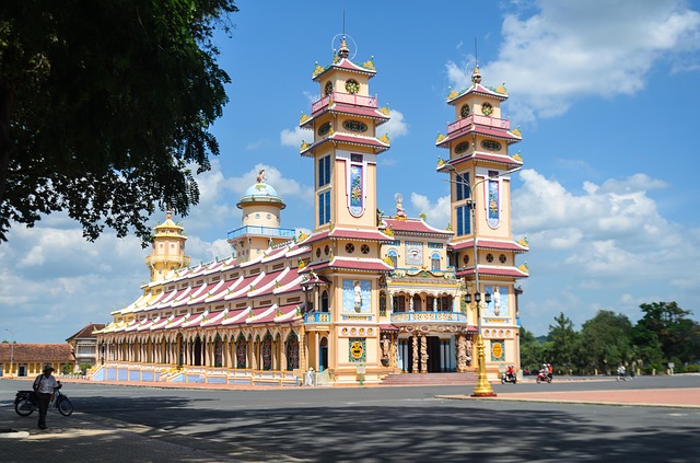 Kaodai Temple Complex - Ho Chi Minh City attractions