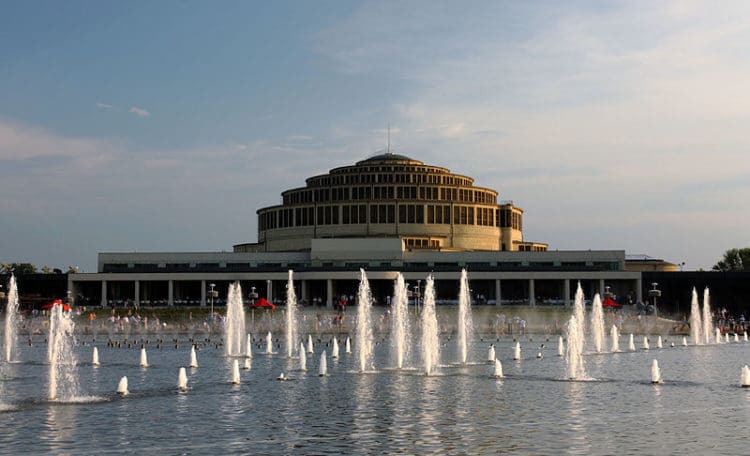 Centenary Hall and Wroclaw Fountain - Wroclaw attractions