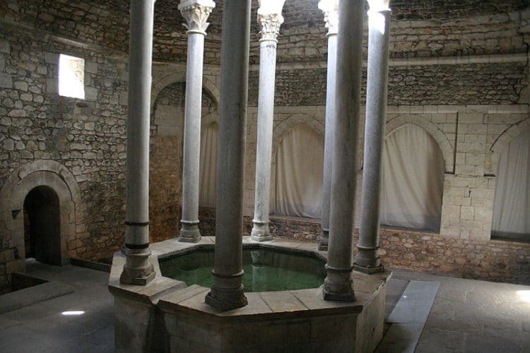 Arab baths - Girona attractions