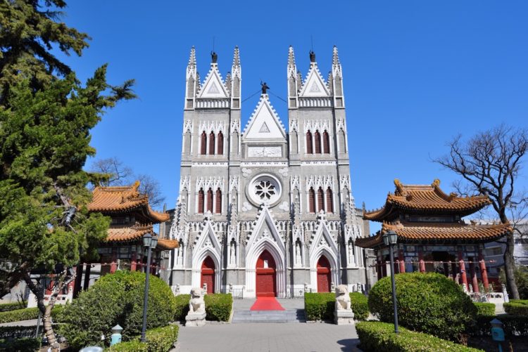 Shishiku Cathedral in China