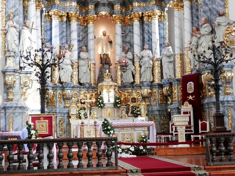 St. Francis Xavier's Cathedral - Grodno attractions