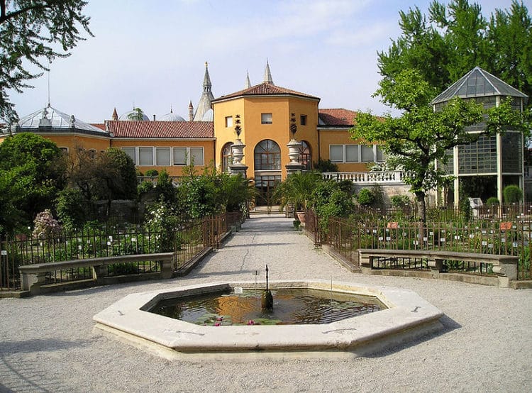 Botanical Garden - Landmarks of Padua