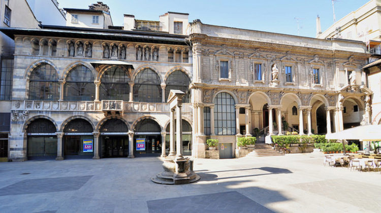 Площадь Мерканти, Пьяцца-дей-Мерканти в Милане - достопримечательности Милана, Италия