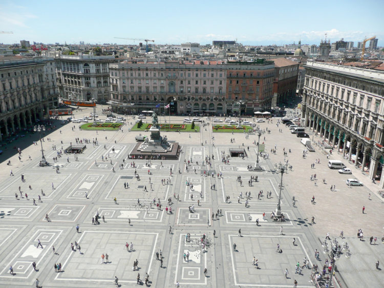 Пьяцца дель Дуомо (Piazza del Duomo) Домская или Соборная площадь - что посмотреть в Милане
