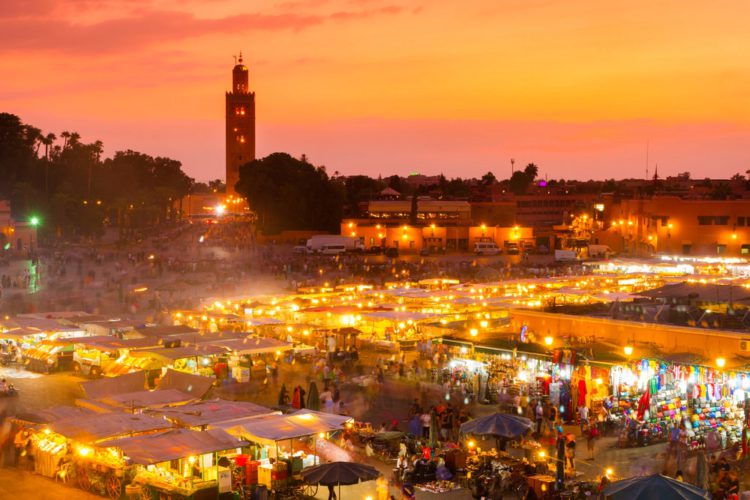 Площадь Джемаа аль-Фна - достопримечательности Марокко